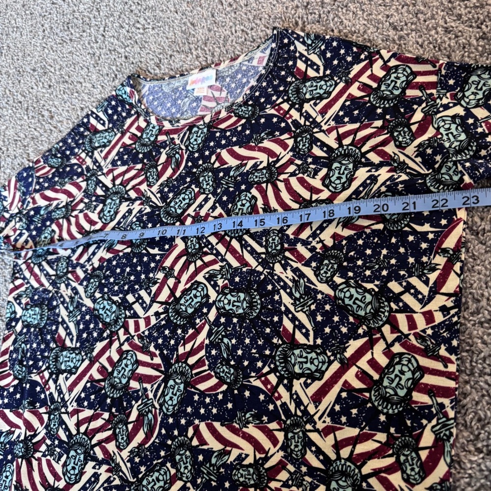 NWT LuLaRoe Irma Top Statue of Liberty 4th of July American Flag Womens Size XXS - Picture 6 of 8